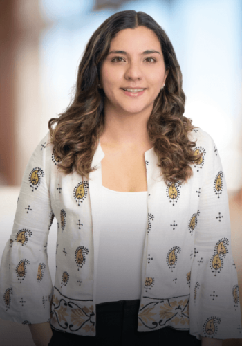 abogada-maria-cecilia-lievano-actualizada-mesa-de-trabajo-1 María Cecilia Liévano